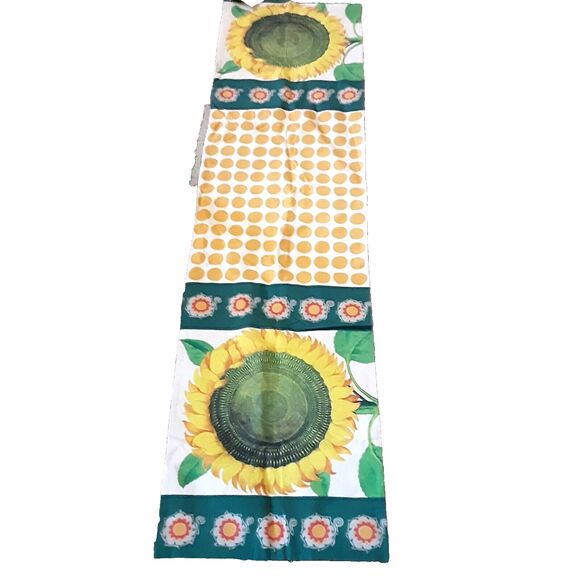 New handmade Linda Evans Designs Maine table runner 69"X17" yellow sunflower